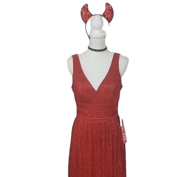 New Red Long Sequined Dress - Picture 2 of 8